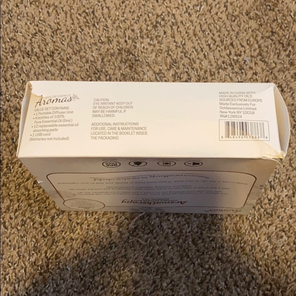 Portable diffuser with oils - Picture 3 of 4